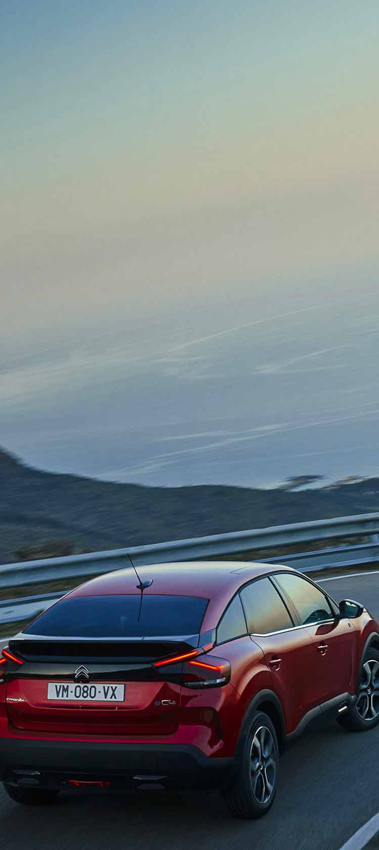 Citroën ë-C4 elixir rouge